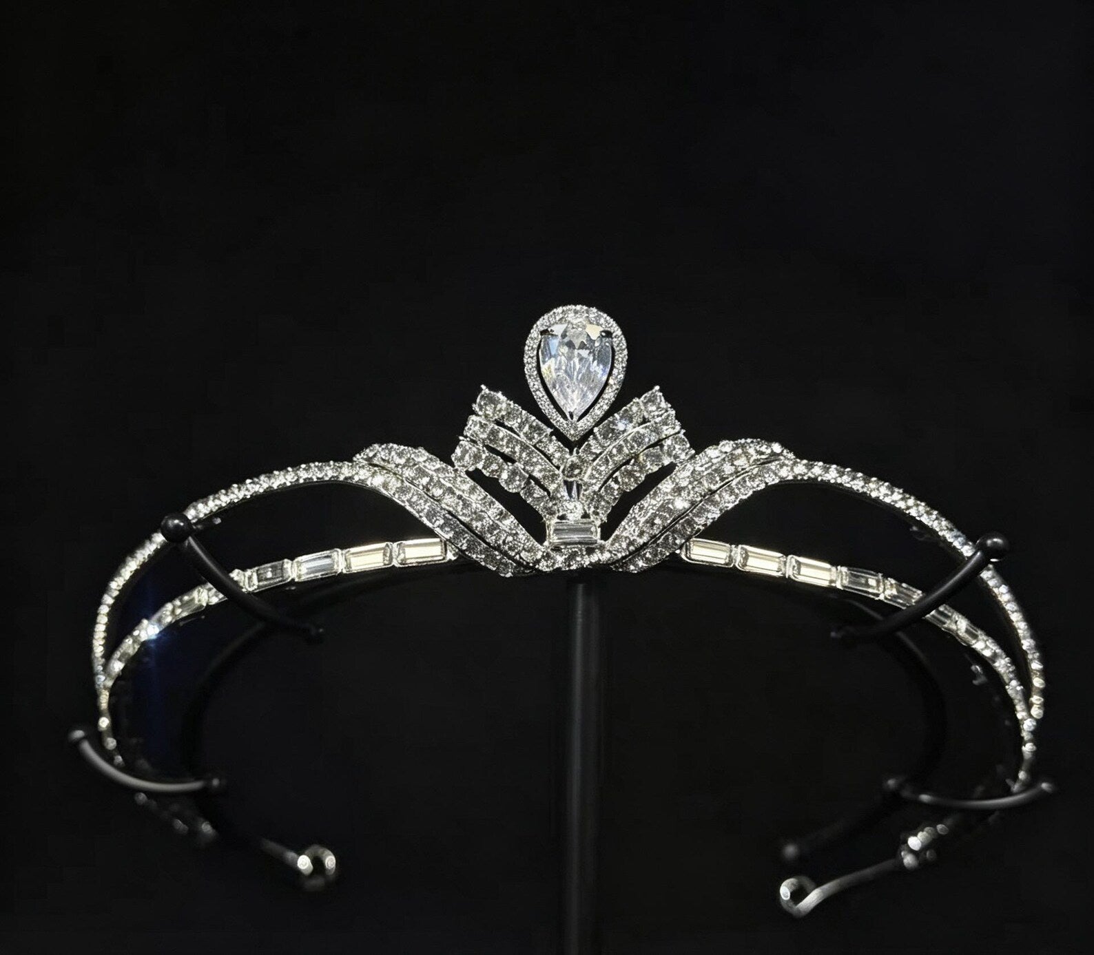 Josephine Inspired Bridal Tiara, Cubic Zirconia Wedding Crown, Royal Crystal Tiara, Elegant Bride Headpiece for Wedding Day