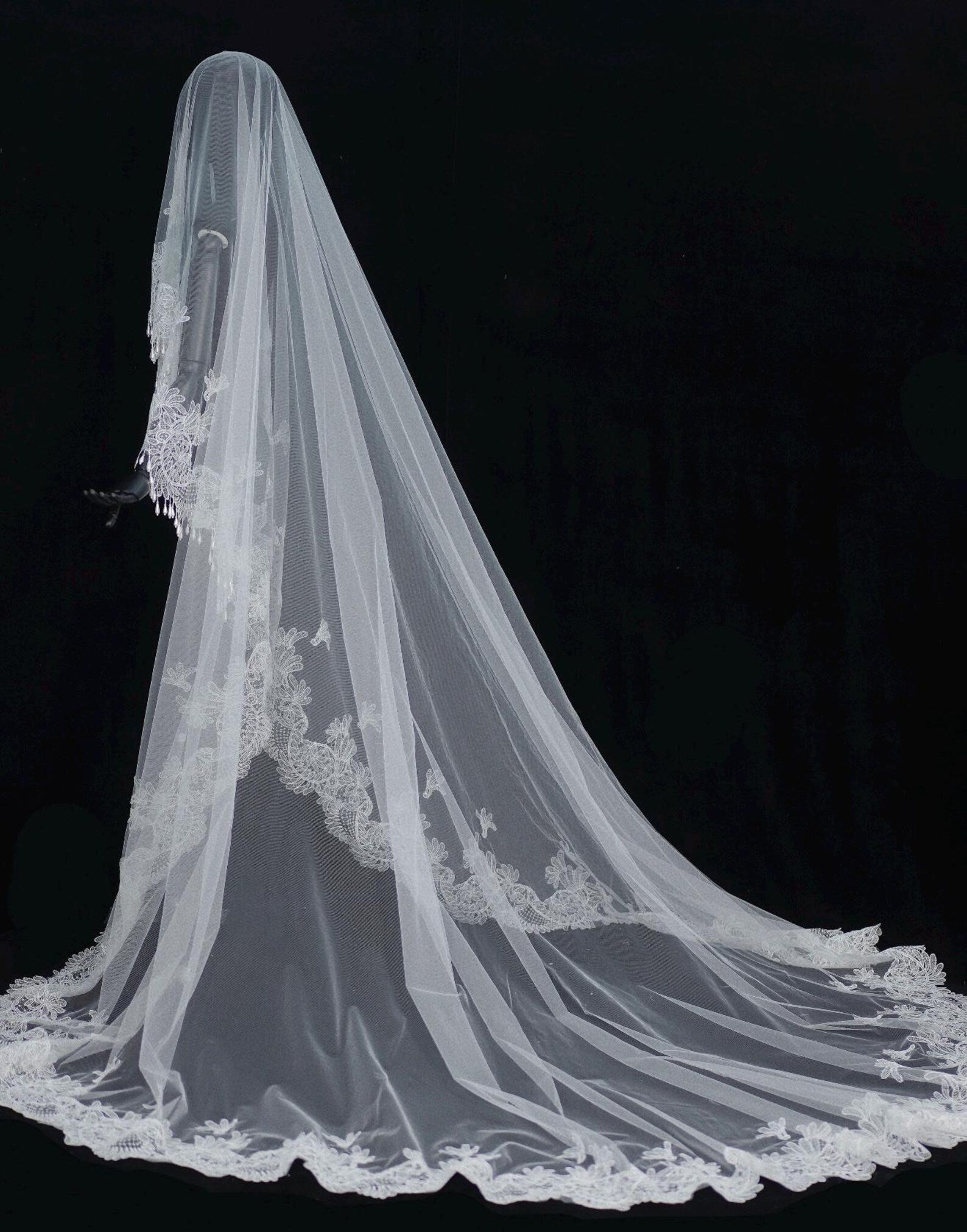 Baroque Lace Mantilla Veil, Cathedral Length Bridal Veil With Tassel Fringe Edge, Vintage Lace Cover Face Wedding Veil