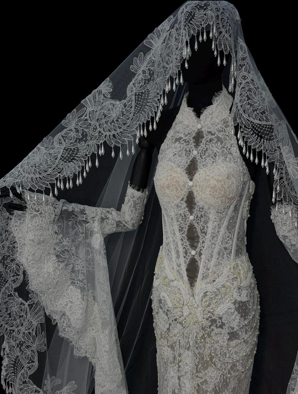 Baroque Lace Mantilla Veil, Cathedral Length Bridal Veil With Tassel Fringe Edge, Vintage Lace Cover Face Wedding Veil