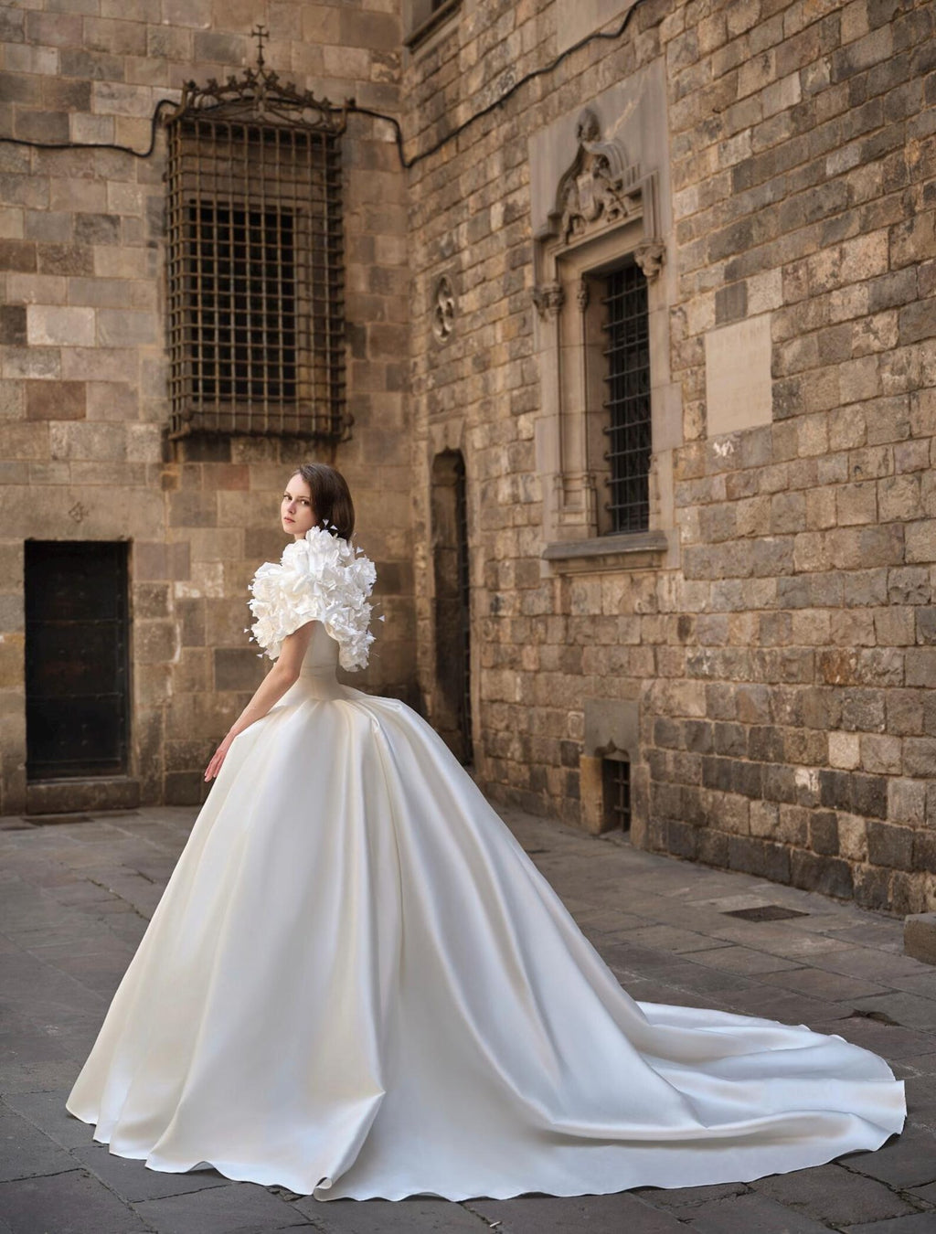 Two‑In‑One Satin Ball Gown Wedding Dress, Detachable 3D Floral Ruffle Shoulder, Strapless Bridal Gown With Cathedral Train