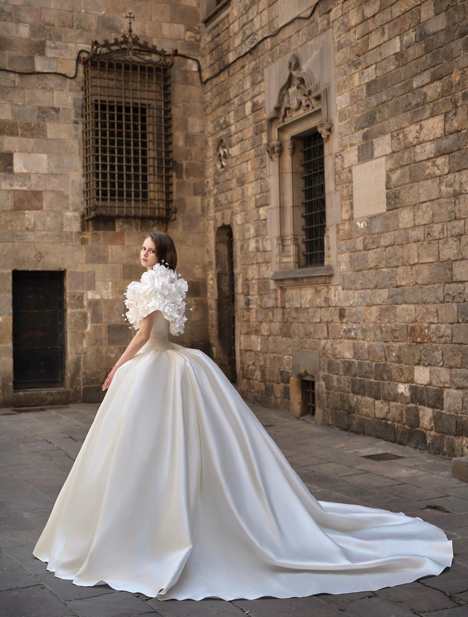 Two‑In‑One Satin Ball Gown Wedding Dress, Detachable 3D Floral Ruffle Shoulder, Strapless Bridal Gown With Cathedral Train