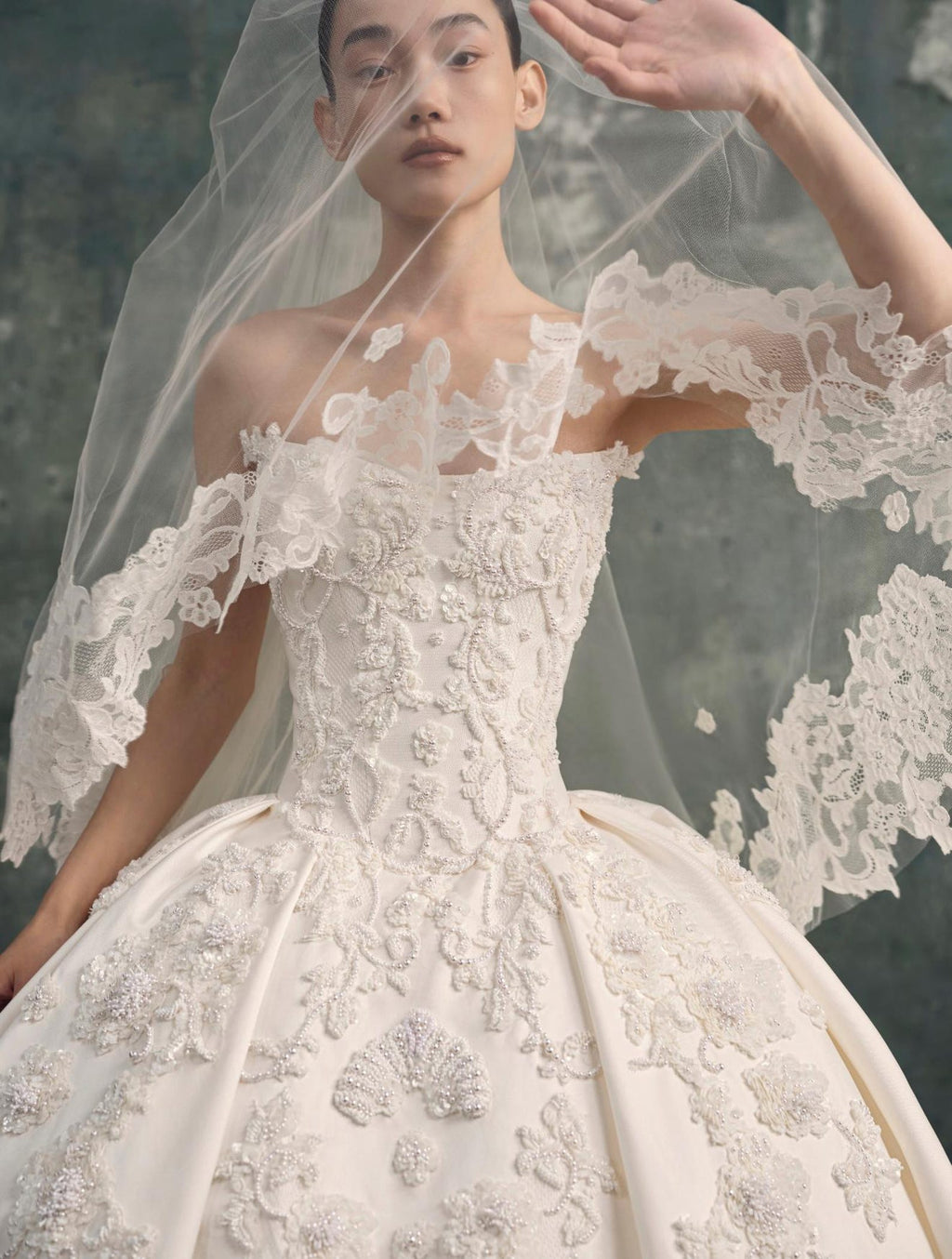 Vintage Ballgown Wedding Dress, Strapless Satin Bridal Gown, Lace Appliqué Royal Bridal Dress With Long Train