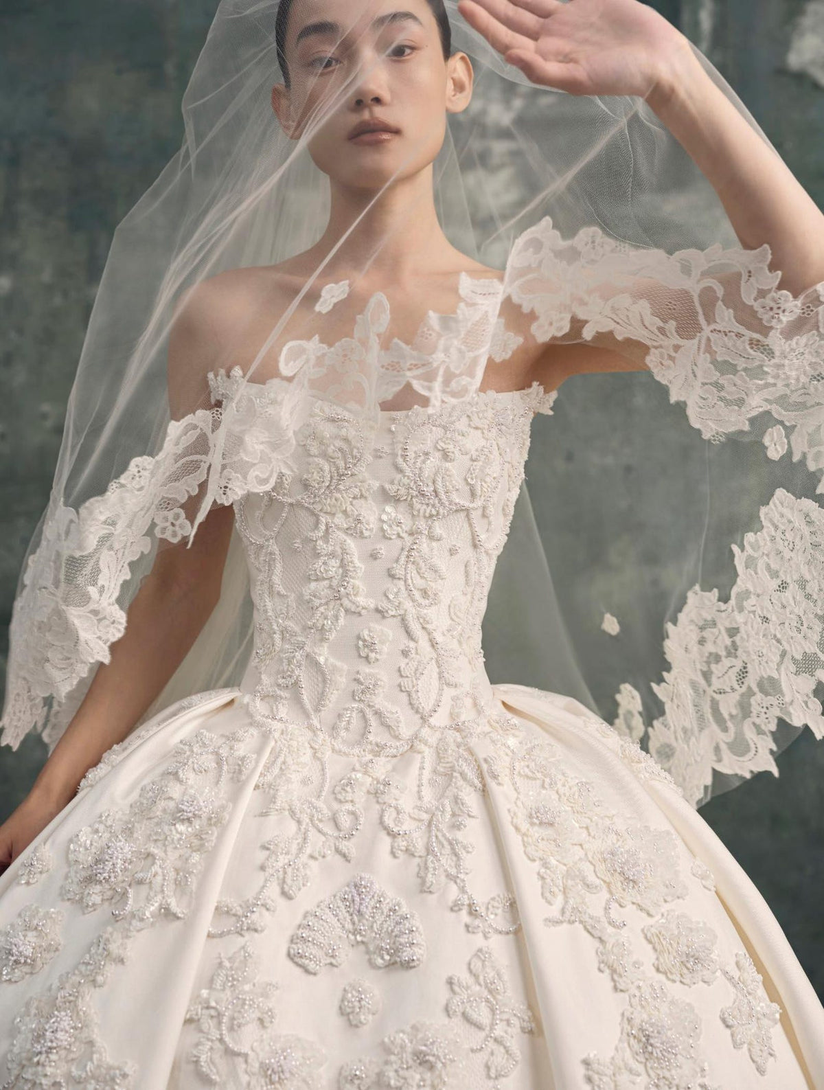 Vintage Ballgown Wedding Dress, Strapless Satin Bridal Gown, Lace Appliqué Royal Bridal Dress With Long Train