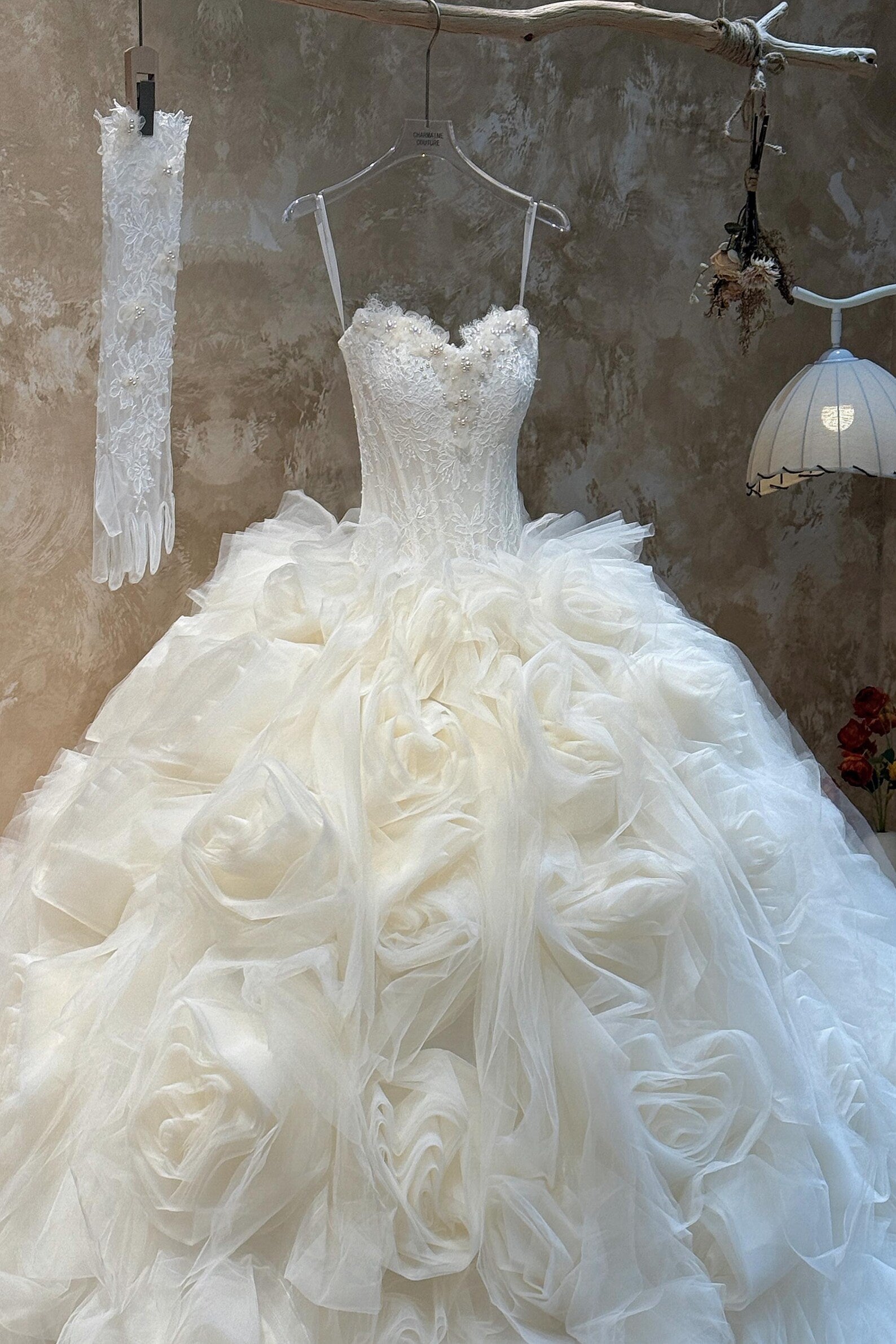 Fairytale Strapless Wedding Dress, Champagne Tulle Ballgown With Hand‑Made 3D Roses, Lace Bodice Bridal Gown for Garden Wedding