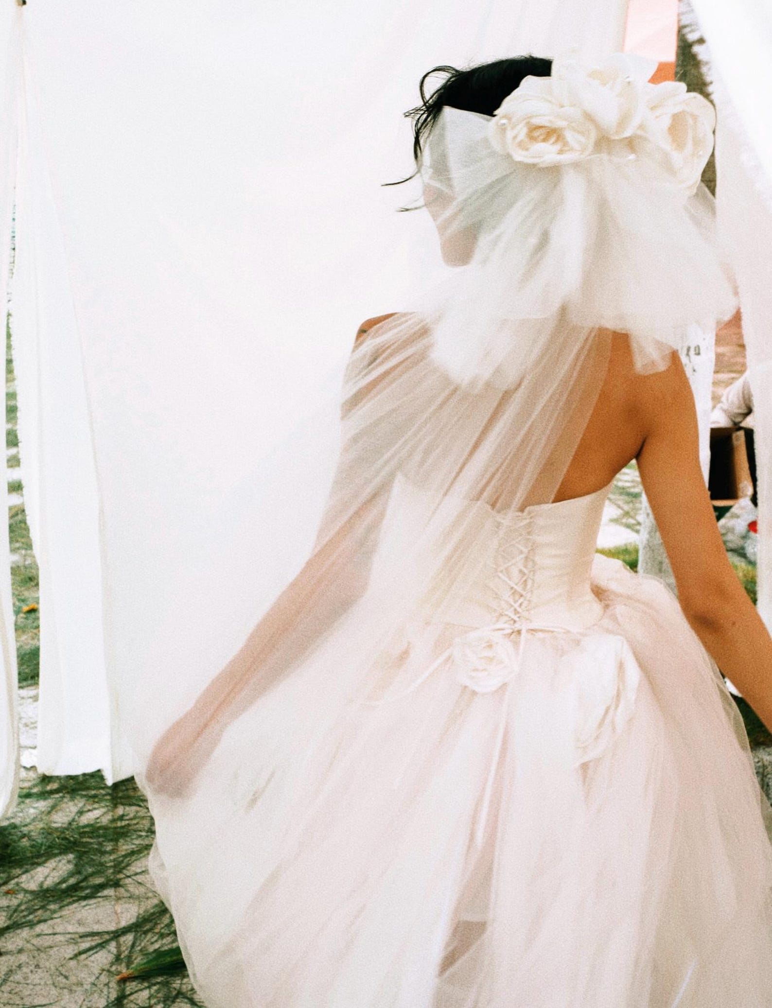 Modern Strapless Bridal Gown,3D Large Flower Tulle Wedding Dress,Satin Corset Wedding Gown,Edgy Bride Reception Dress
