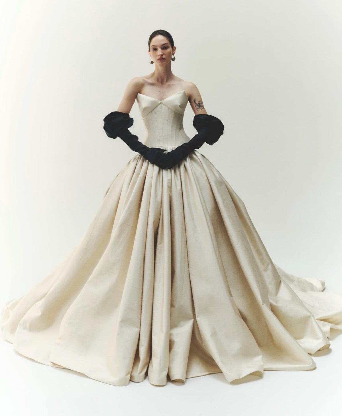 Sweetheart Taffeta Ballgown Wedding Dress, Structured Corset Vintage Bridal Gown