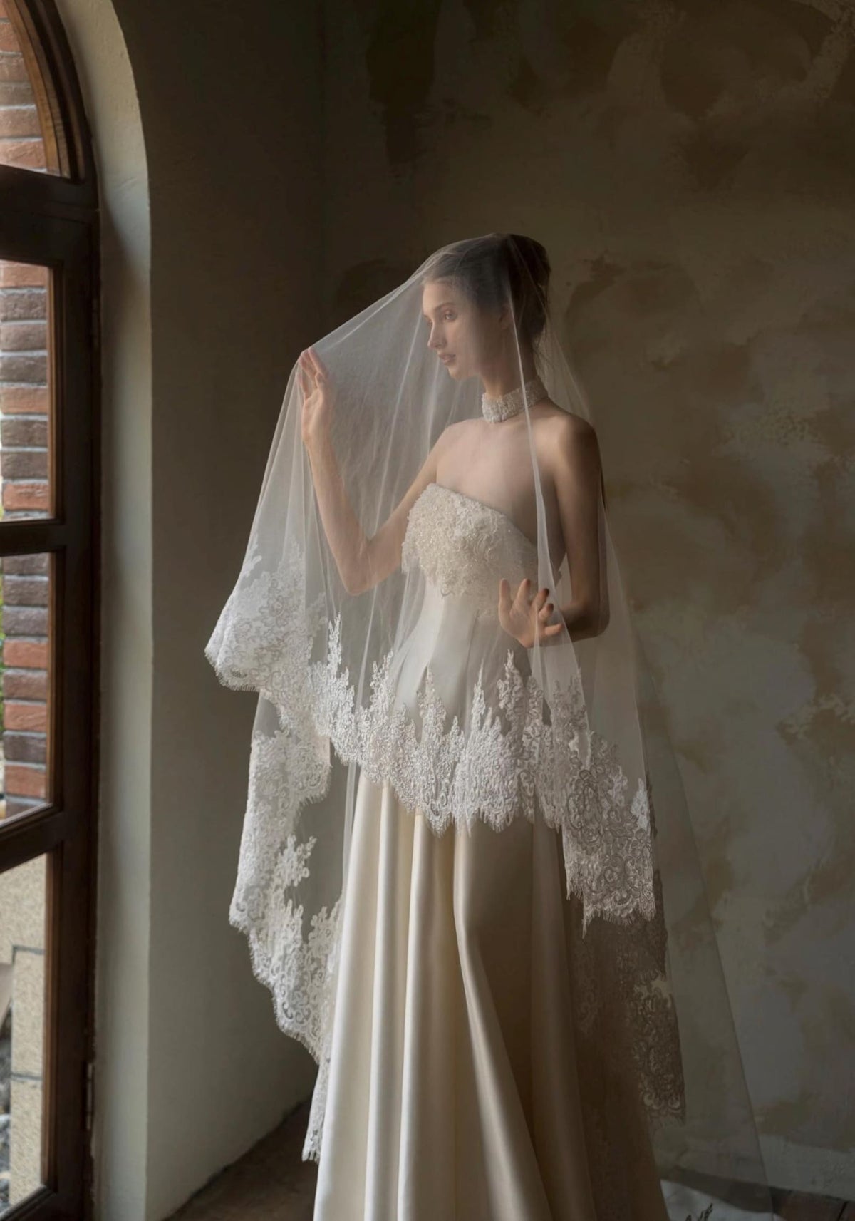 Strapless Lace‑Trim Satin Ballgown Wedding Dress, Pockets Voluminous Bridal Gown With Train