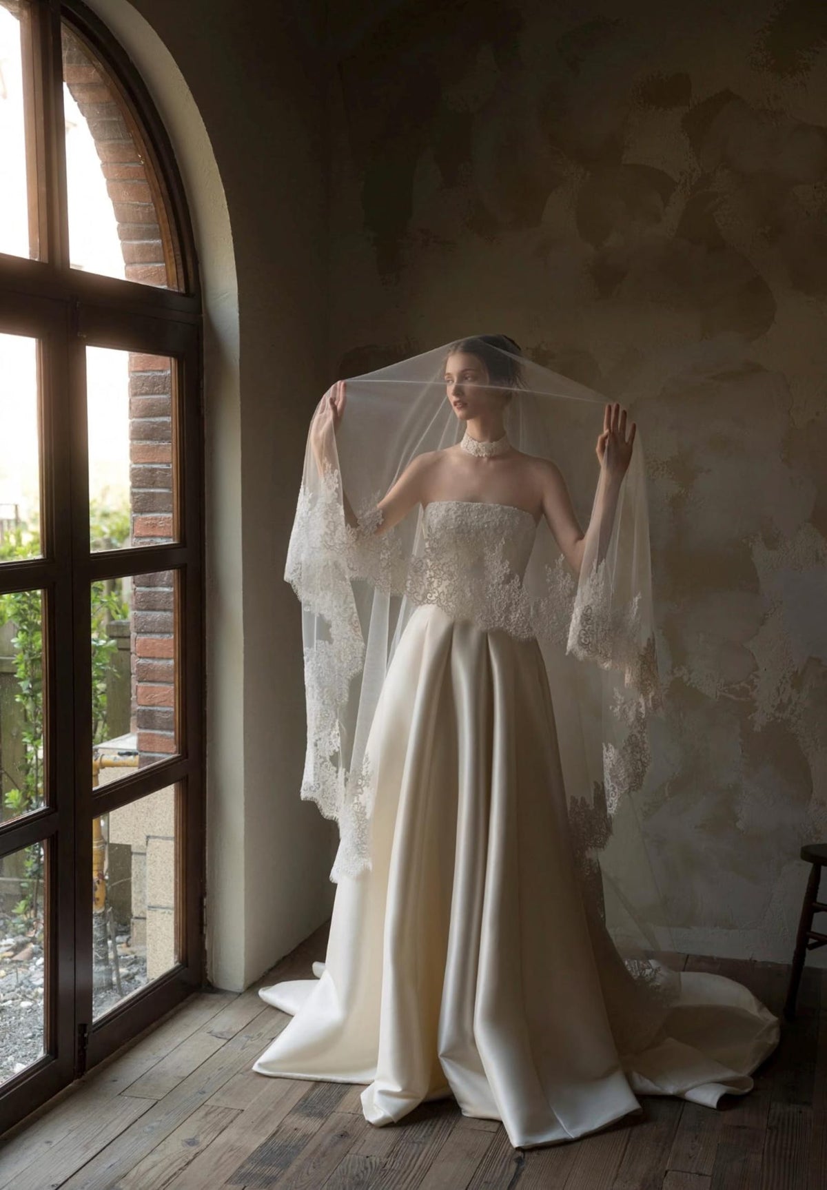 Strapless Lace‑Trim Satin Ballgown Wedding Dress, Pockets Voluminous Bridal Gown With Train