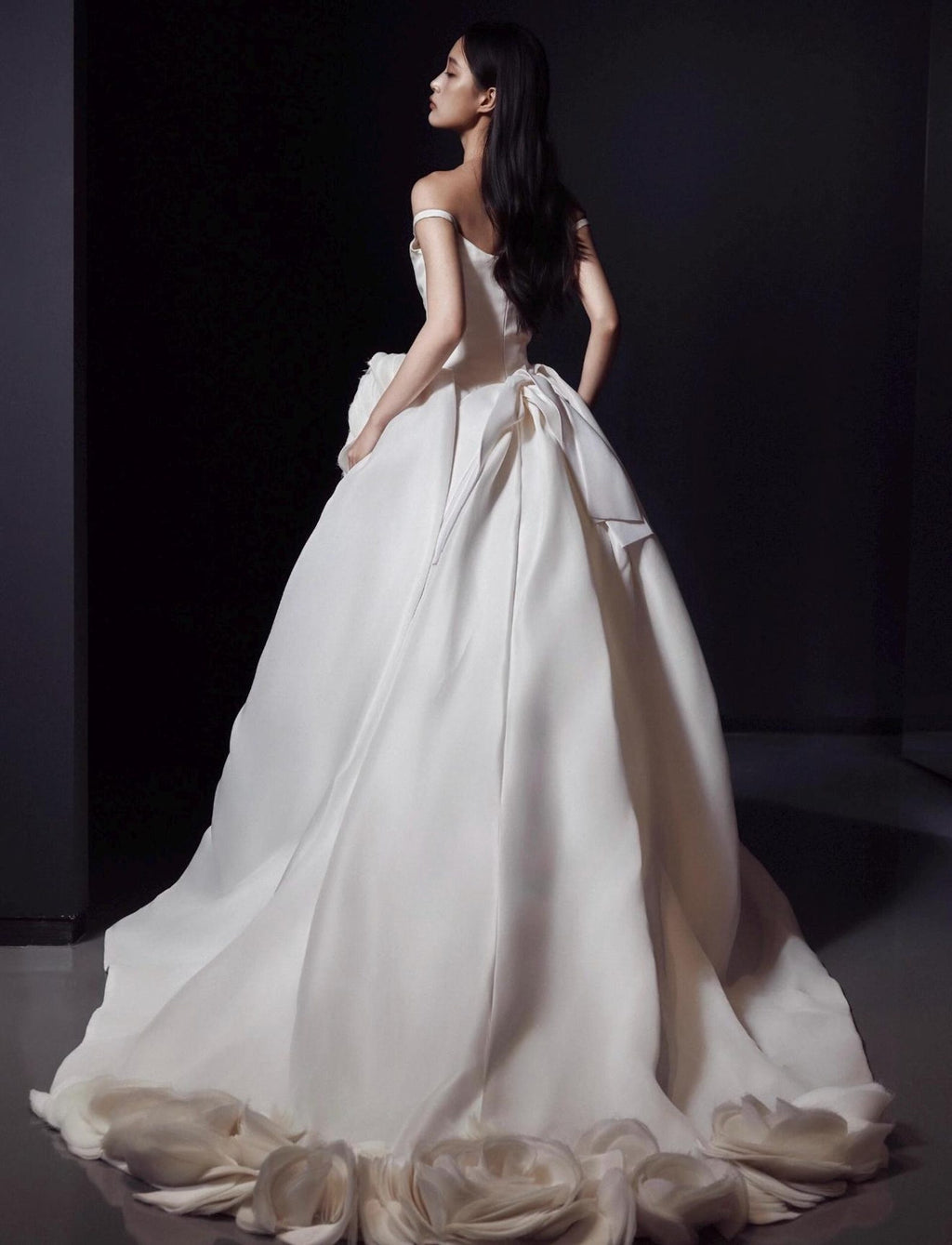 Off‑the‑Shoulder Satin Ballgown Bridal Gown, Large Handmade 3D Floral Wedding Dress, Luxury Voluminous Wedding Gown