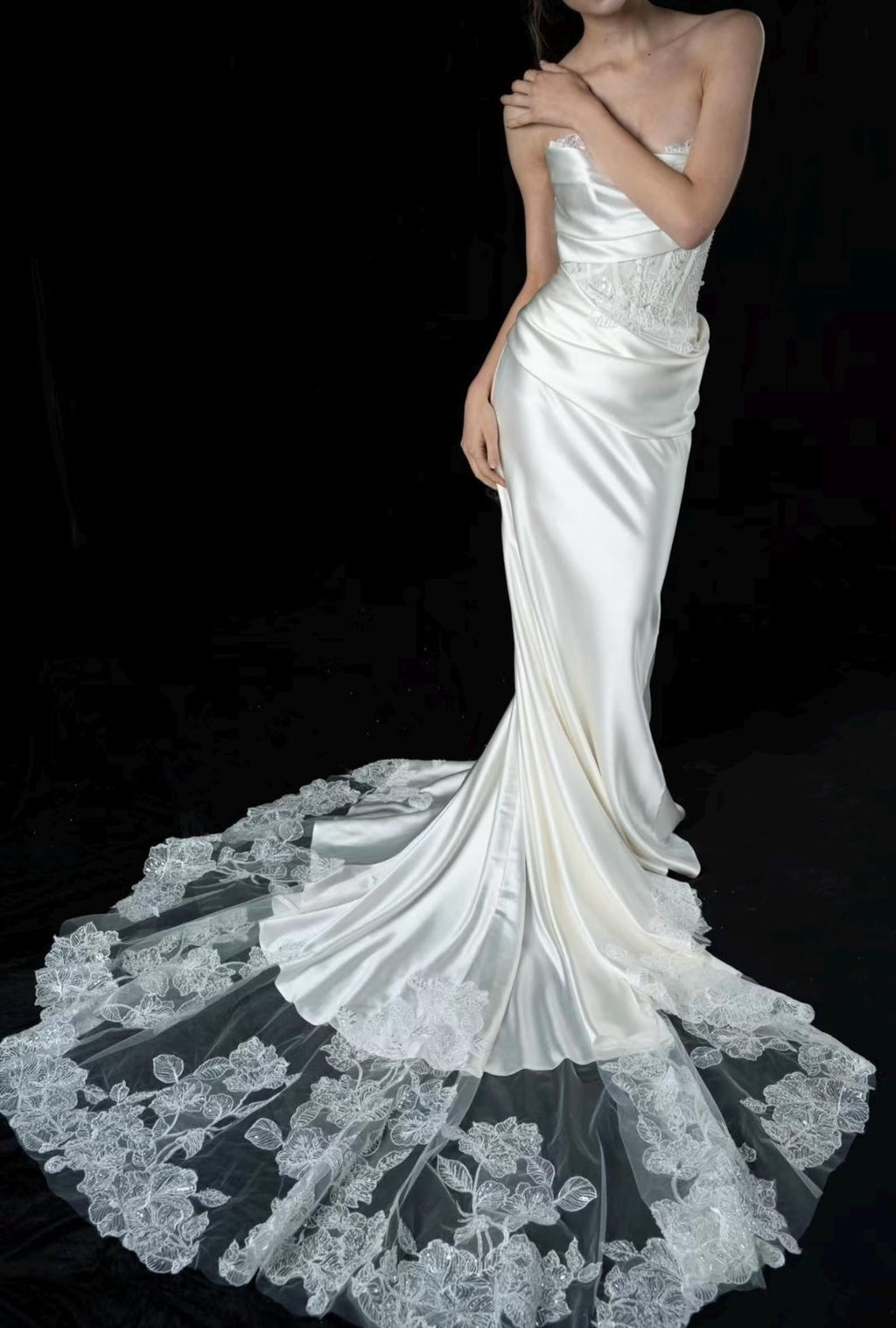 Sweetheart Satin Ballgown Wedding Gown, Crystal Embellished Bridal Dress, Boned Corset Wedding Dress, Custom Luxury Bridal Gown
