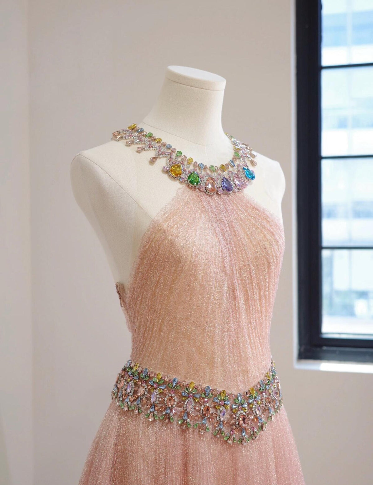 Luxury Halter Neck Pink Tulle Formal Gown, Colorful Crystal Beaded A-line Evening Dress, Custom Floor Length Prom Gown