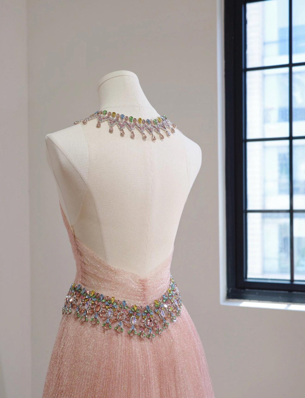 Luxury Halter Neck Pink Tulle Formal Gown, Colorful Crystal Beaded A-line Evening Dress, Custom Floor Length Prom Gown