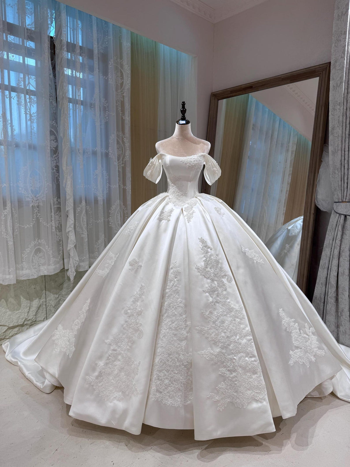 Satin Wedding Dress, Off the Shoulder Bridal Gown, Lace Applique Ball Gown, Sweetheart Neckline, Classic Elegant Bridal Dress, Custom Made