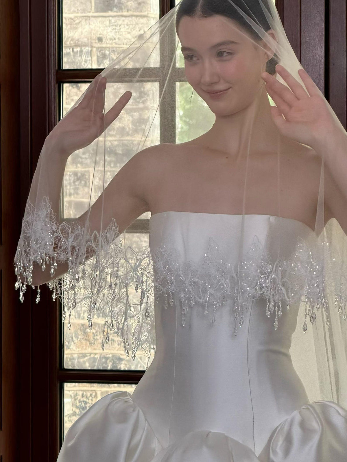 Butterfly Lace Bridal Veil with Hanging Crystal Beads, Handmade Tulle Wedding Veil, Sparkling Crystal Fringe Edge Veil for Bride