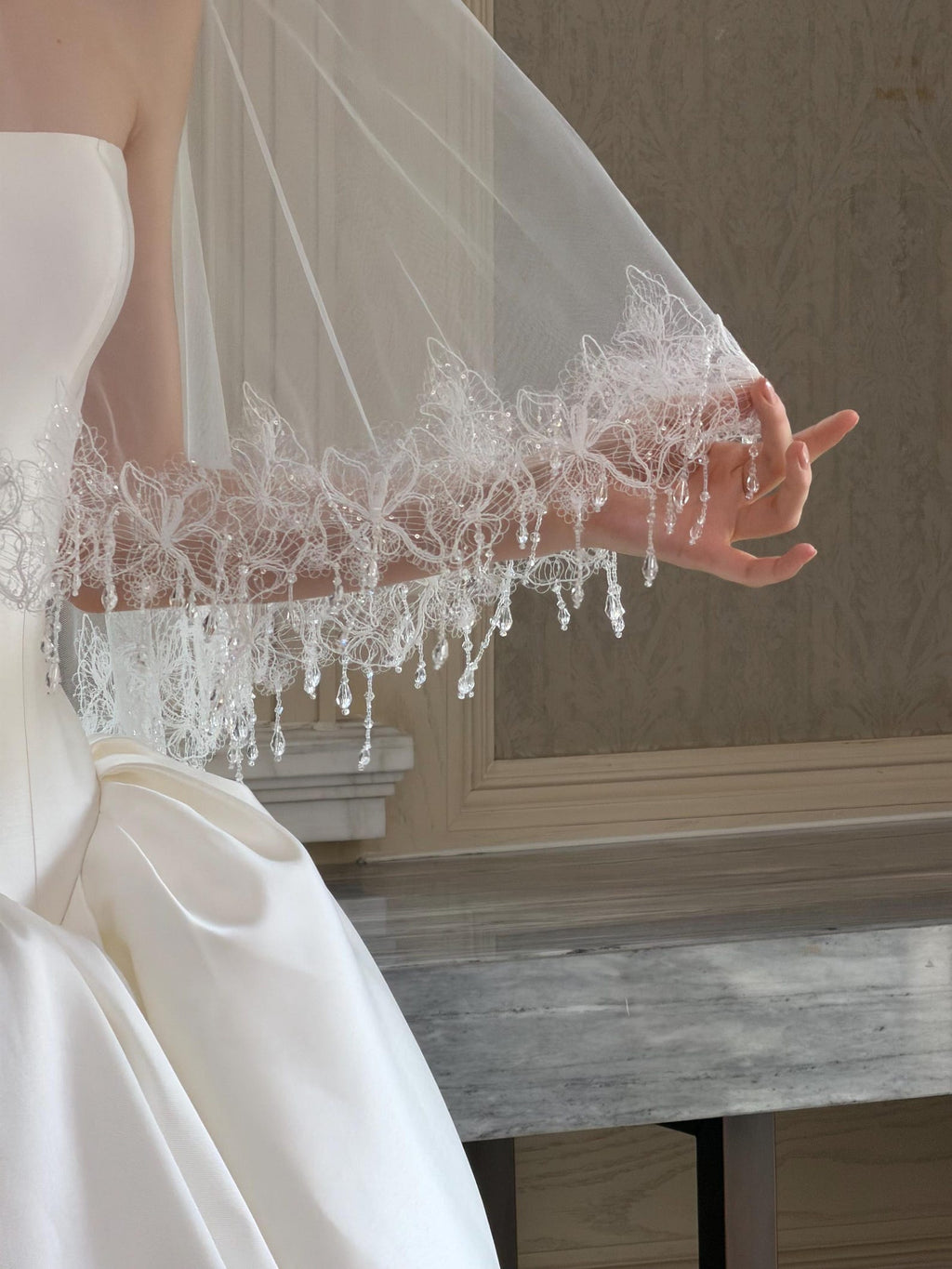 Butterfly Lace Bridal Veil with Hanging Crystal Beads, Handmade Tulle Wedding Veil, Sparkling Crystal Fringe Edge Veil for Bride