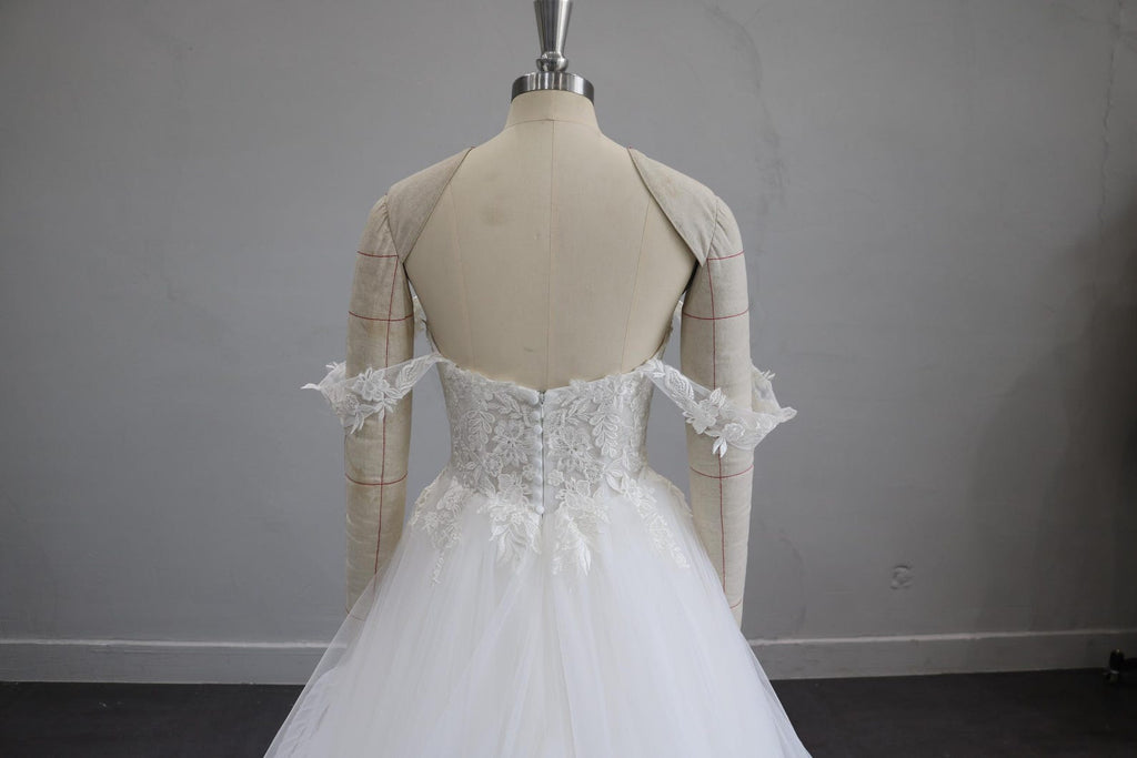 Off the Shoulder Lace Ball Gown Wedding Dress, Ruffled Tulle Bridal Gown, Deep V Neck A-line Wedding Dress with Train
