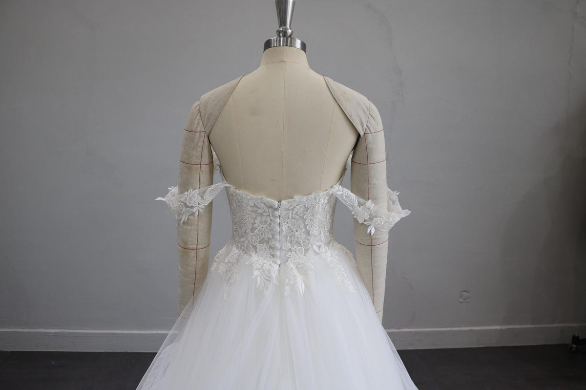 Off the Shoulder Lace Ball Gown Wedding Dress, Ruffled Tulle Bridal Gown, Deep V Neck A-line Wedding Dress with Train