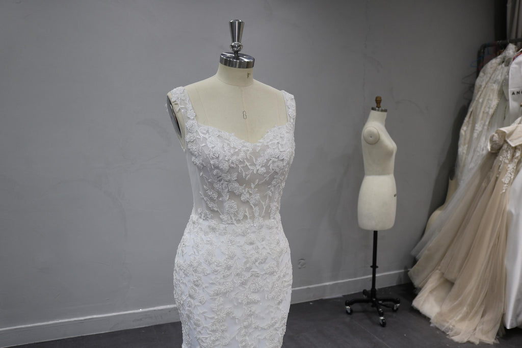 Sweetheart Mermaid Wedding Dress, Lace Applique Bridal Gown, Sleeveless Sheer Bodice Tulle Gown with Train