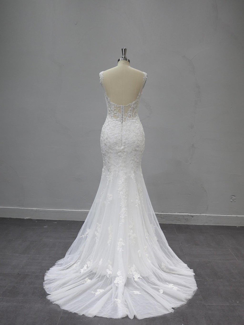 Sweetheart Mermaid Wedding Dress, Lace Applique Bridal Gown, Sleeveless Sheer Bodice Tulle Gown with Train
