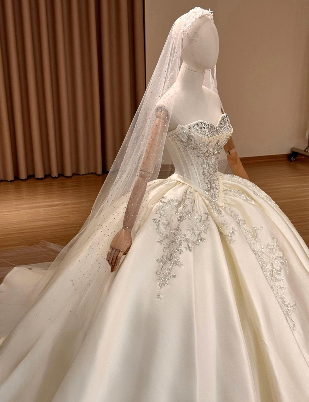 Sweetheart Satin Wedding Gown, Beaded Lace Bridal Dress, Heavy Embellished Ballgown Wedding Dress, Custom Luxury Wedding Gown