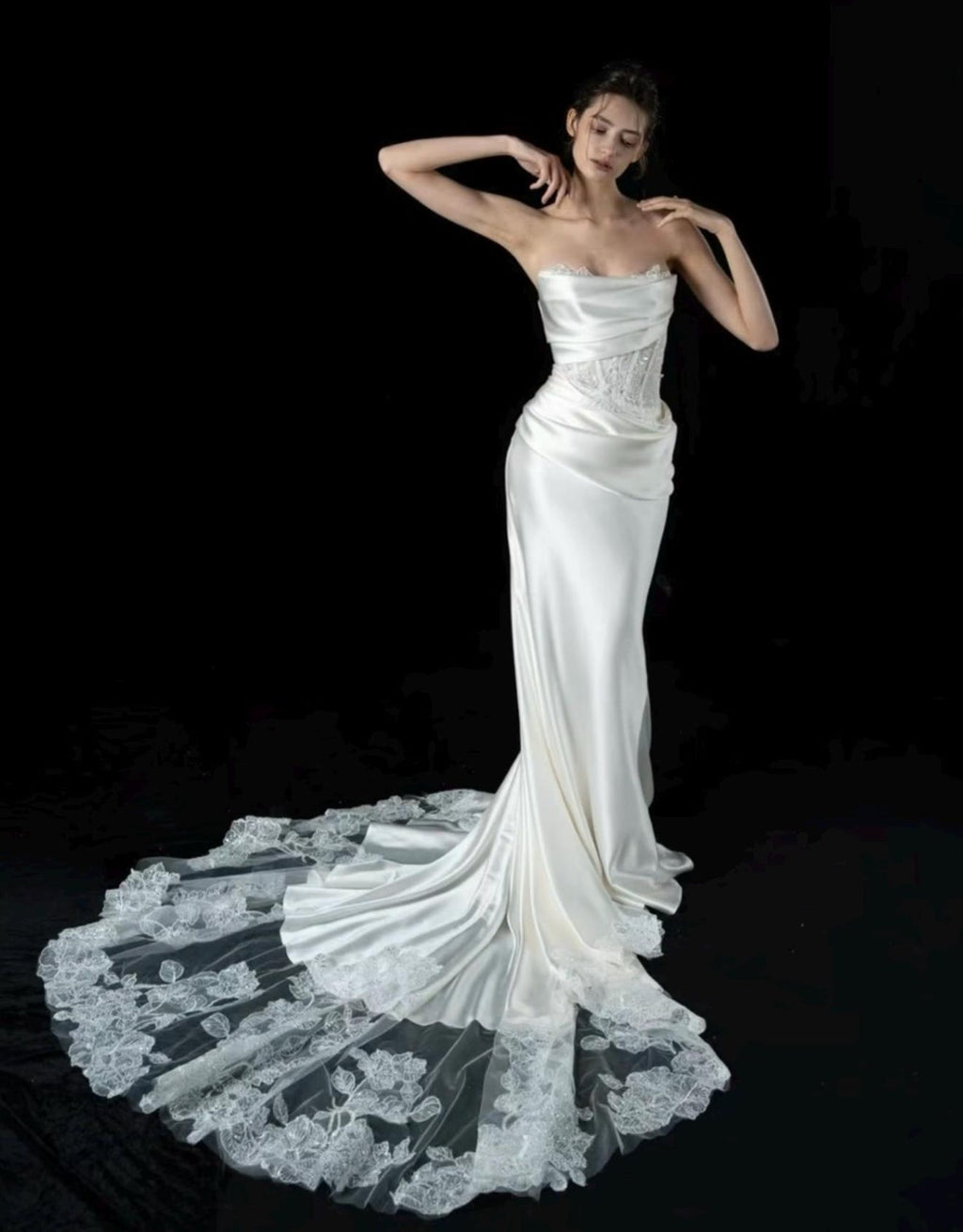 Sweetheart Satin Ballgown Wedding Gown, Crystal Embellished Bridal Dress, Boned Corset Wedding Dress, Custom Luxury Bridal Gown