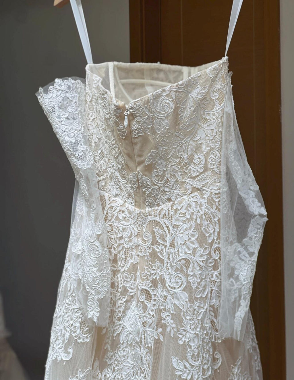 Spaghetti Strap Square Neck Lace A Line Wedding Dress, Bridal Gown with Lace Gloves