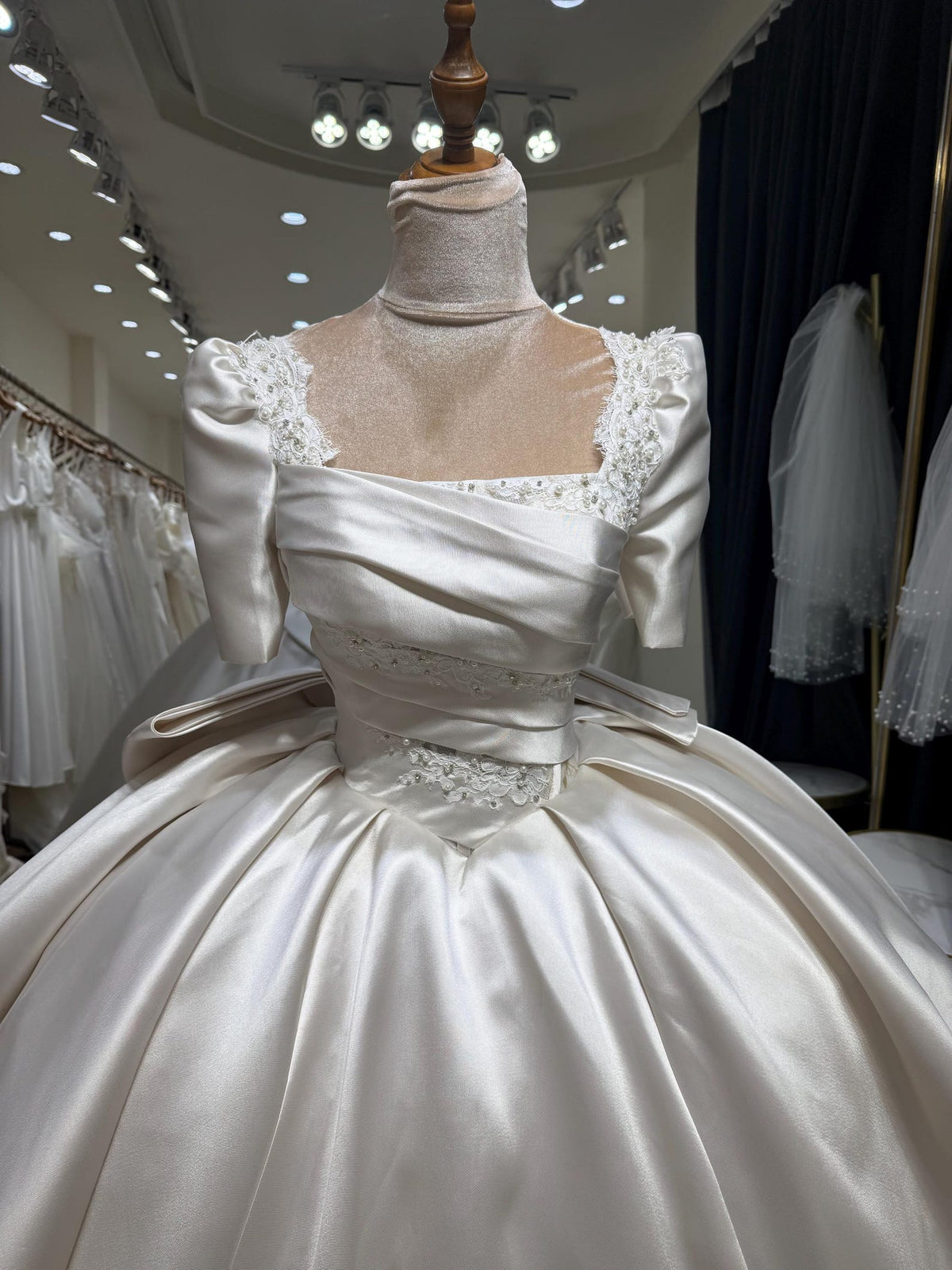 Luxury Satin Ballgown Wedding Dress, Square Neck Puff Sleeve Bridal Gown, Lace Embellished Princess Wedding Dress with Big Bow