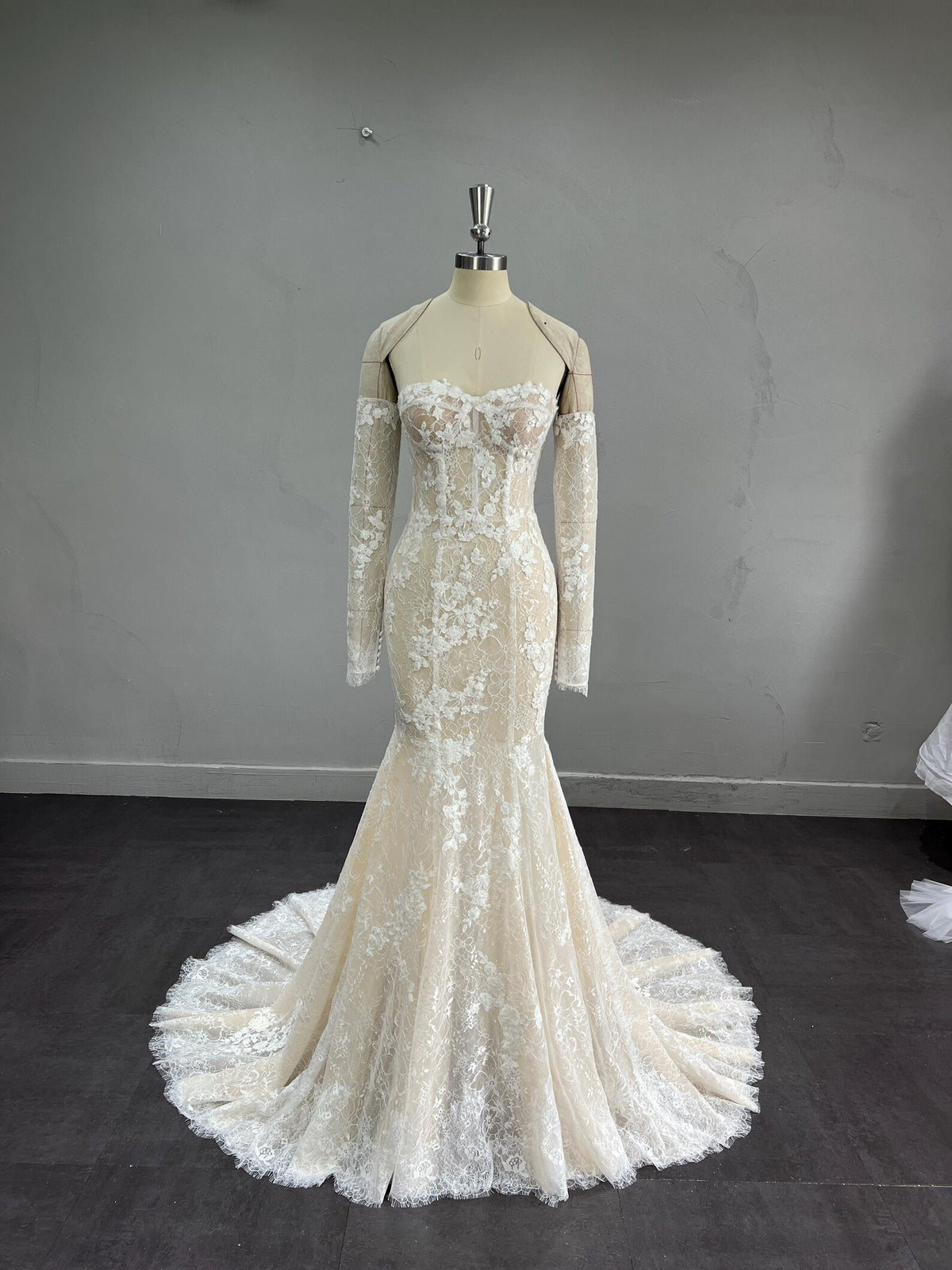 Mermaid Wedding Dress, Detachable Long Lace Sleeves, 3D Floral Lace Corset Bridal Gown