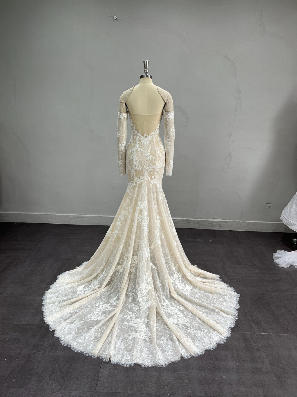 Mermaid Wedding Dress, Detachable Long Lace Sleeves, 3D Floral Lace Corset Bridal Gown