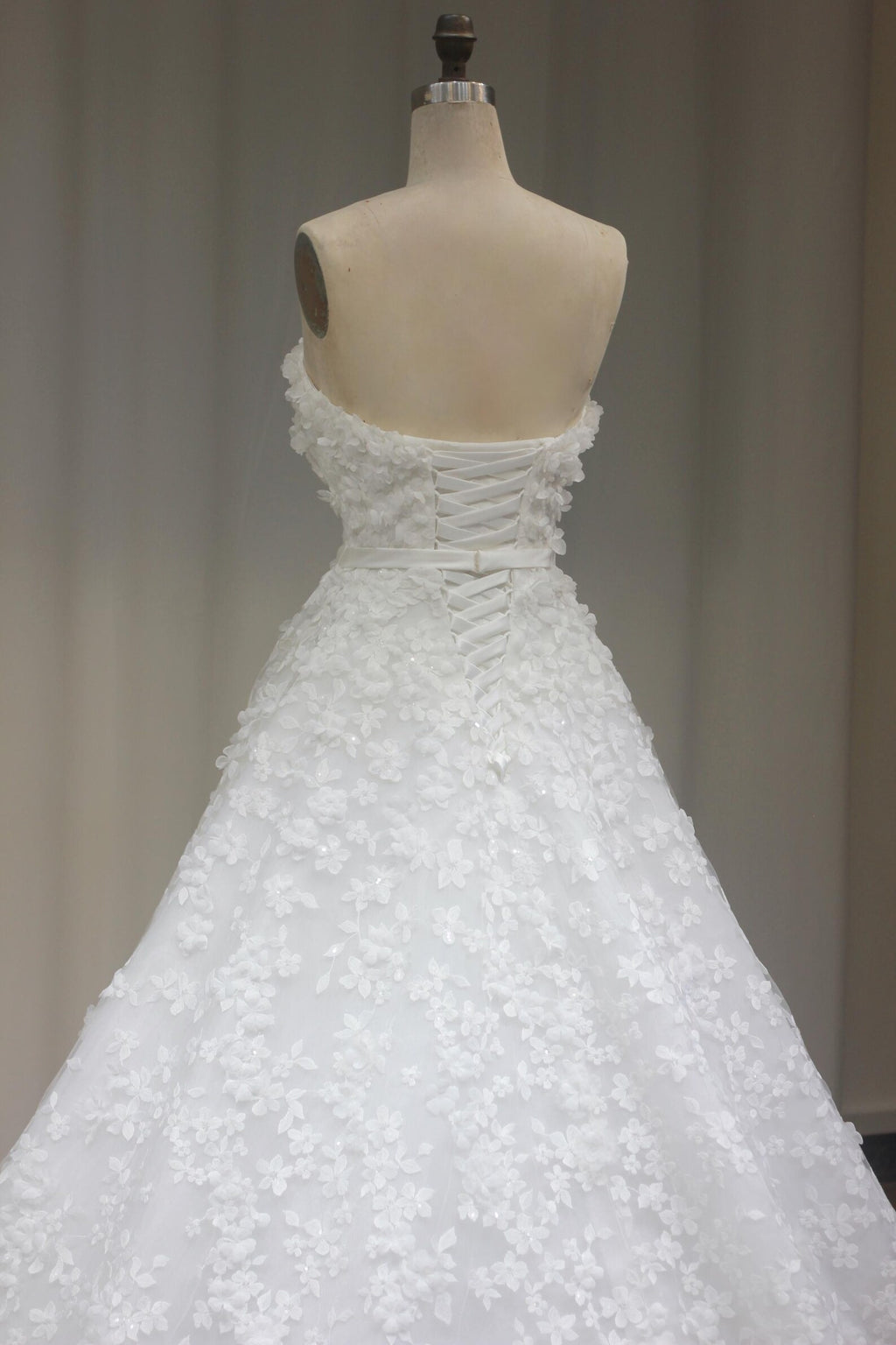 Strapless 3D Floral Lace Ballgown Wedding Dress, Corset Back Bridal Gown with Train