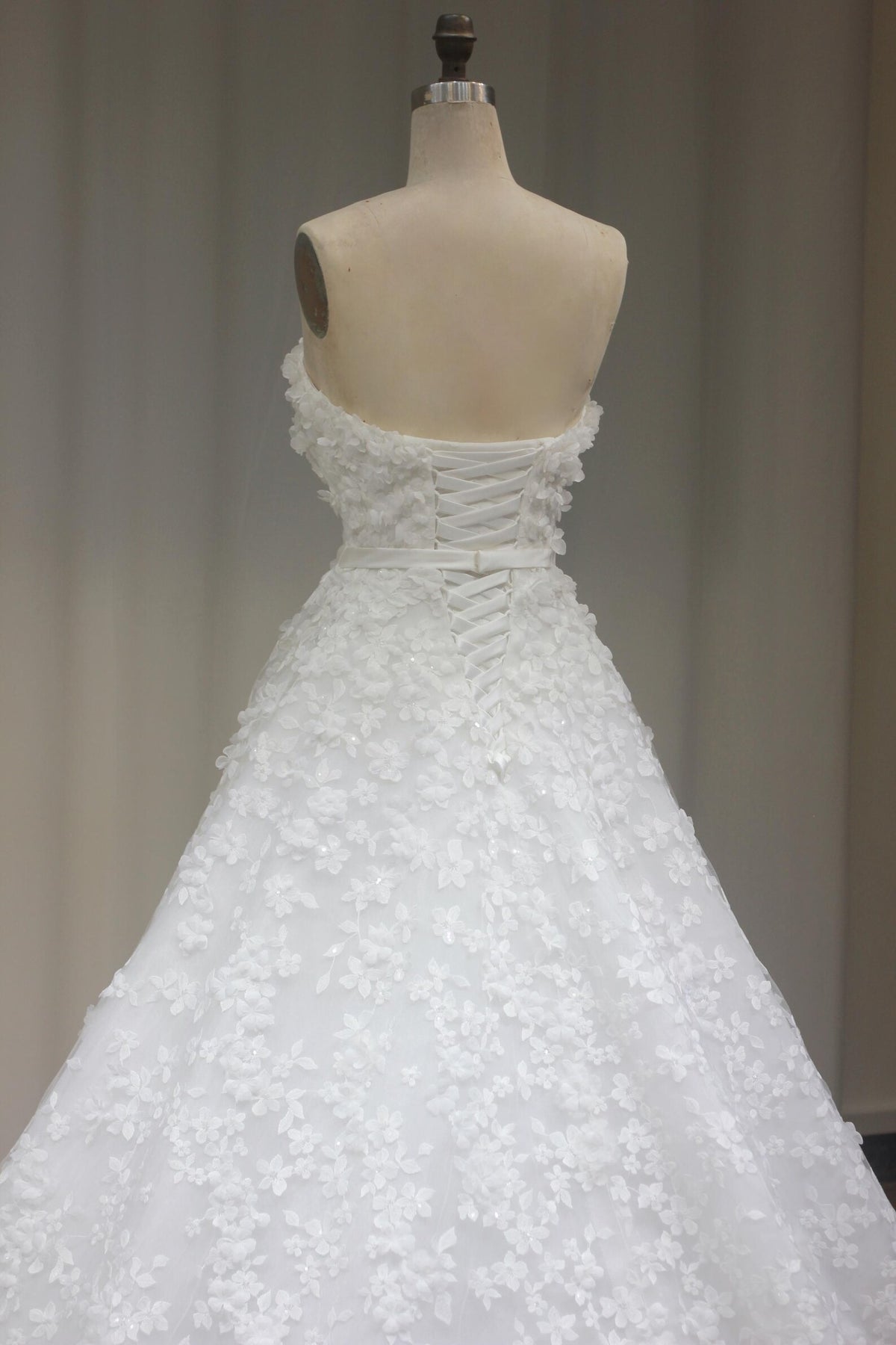 Strapless 3D Floral Lace Ballgown Wedding Dress, Corset Back Bridal Gown with Train