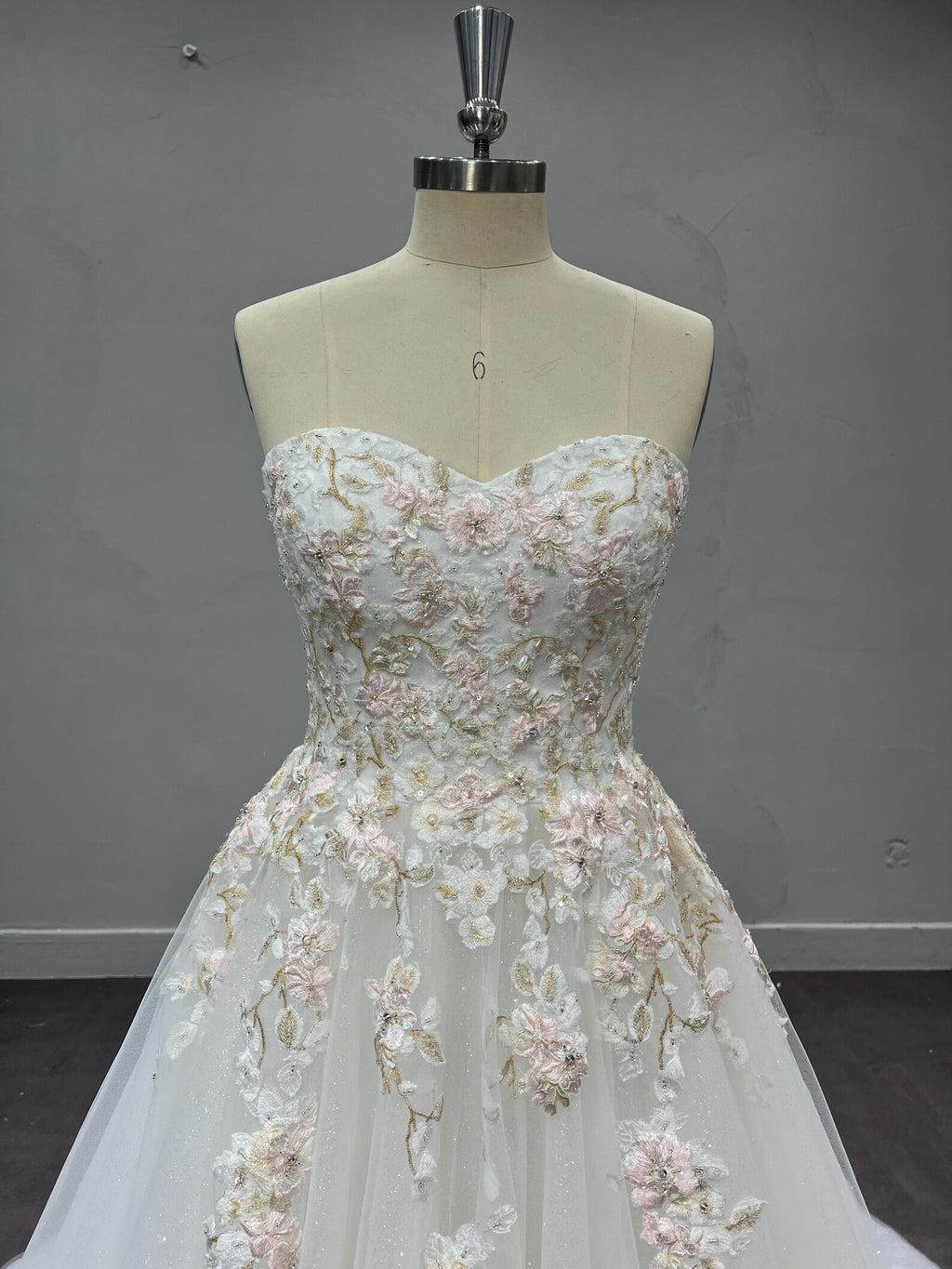 Romantic Sweetheart Neck Wedding Gown, 3D Pink Flower Appliqué A-line Dress, Sparkly Tulle Custom Bridal Gown