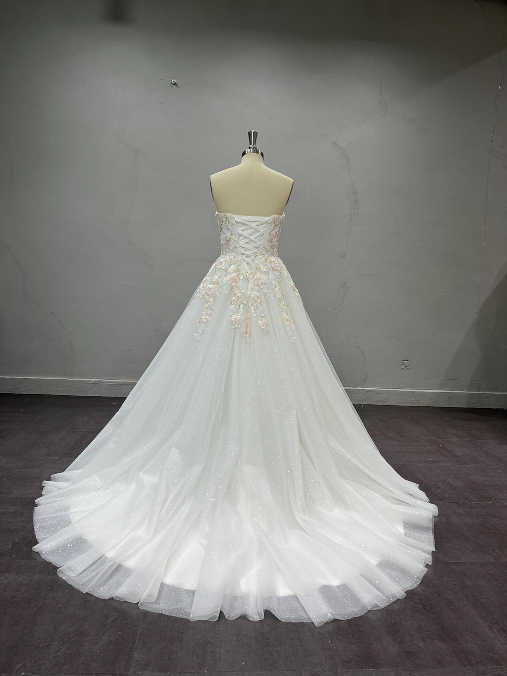 Romantic Sweetheart Neck Wedding Gown, 3D Pink Flower Appliqué A-line Dress, Sparkly Tulle Custom Bridal Gown