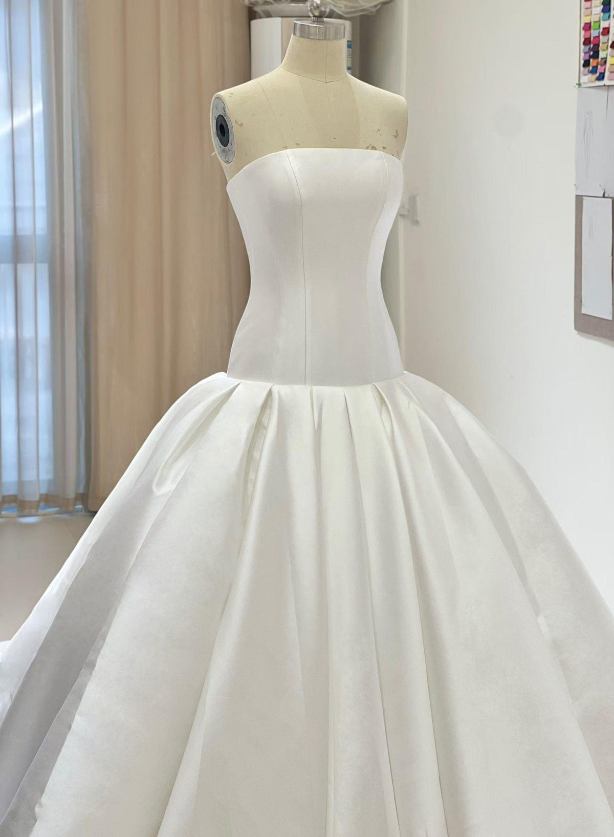 Minimalist Wedding Dress, Strapless Satin Ball Gown, Modern Simple Bridal Gown, Clean Elegant Wedding Dress, Fitted Bodice, Custom Made