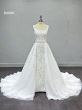 Square Neck A Line Wedding Dress, Beaded Lace Tulle Bridal Gown, Sleeveless Floral Appliqué Wedding Gown with Long Train