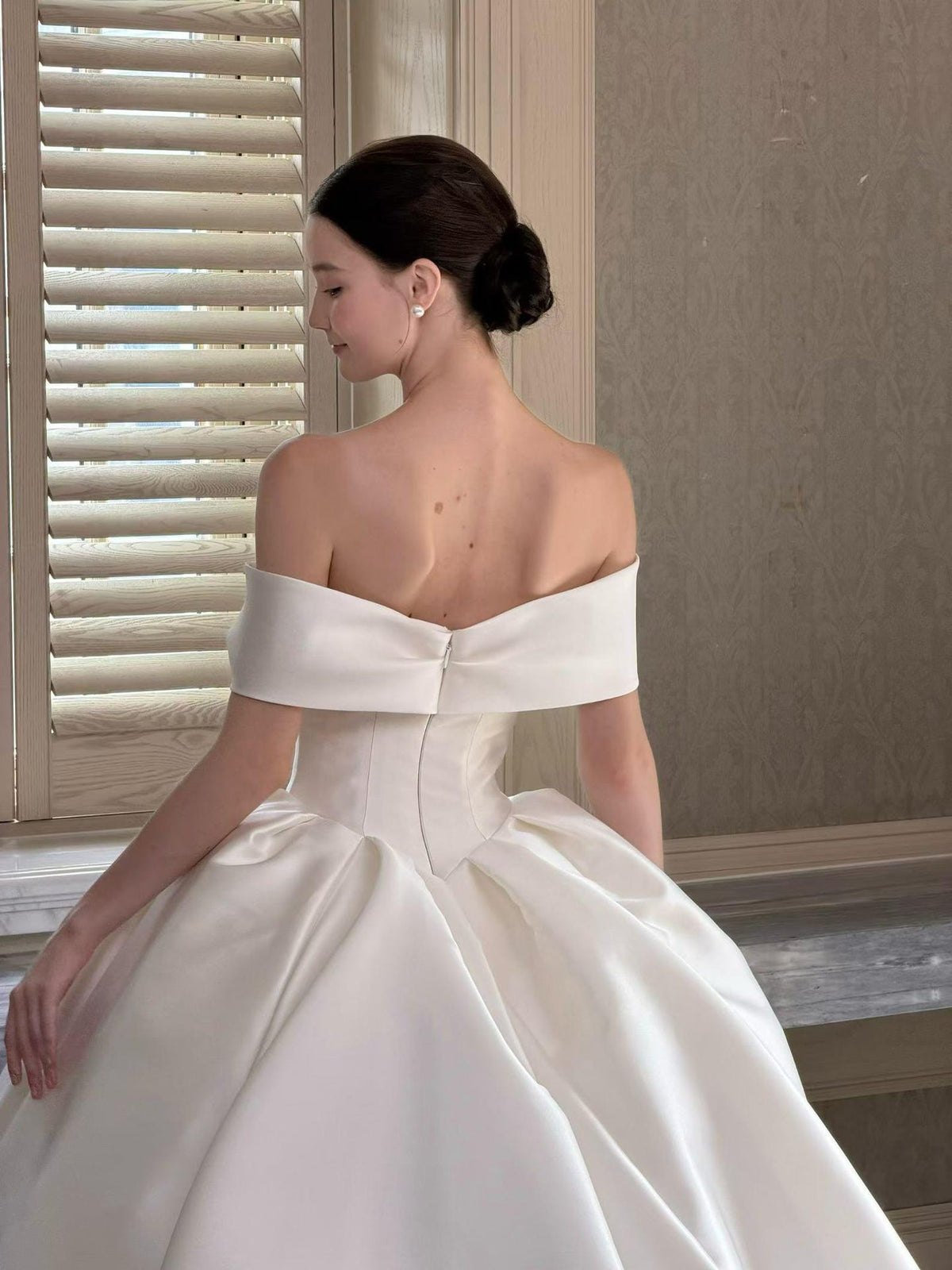 Off Shoulder Satin Ball Gown Wedding Dress, Draped Fold Neckline Bridal Gown, Luxury Ivory Wedding Gown with Train