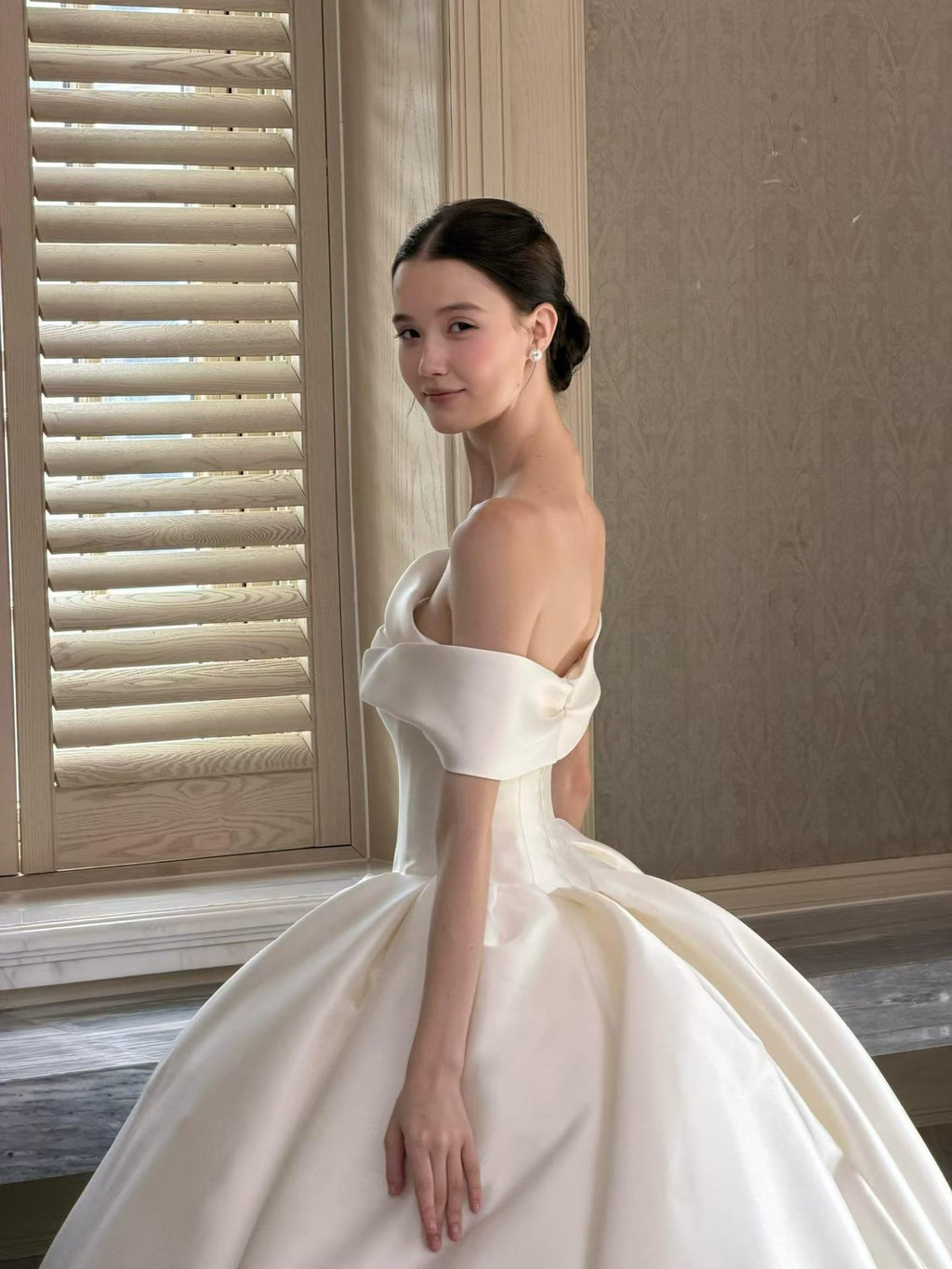 Off Shoulder Satin Ball Gown Wedding Dress, Draped Fold Neckline Bridal Gown, Luxury Ivory Wedding Gown with Train