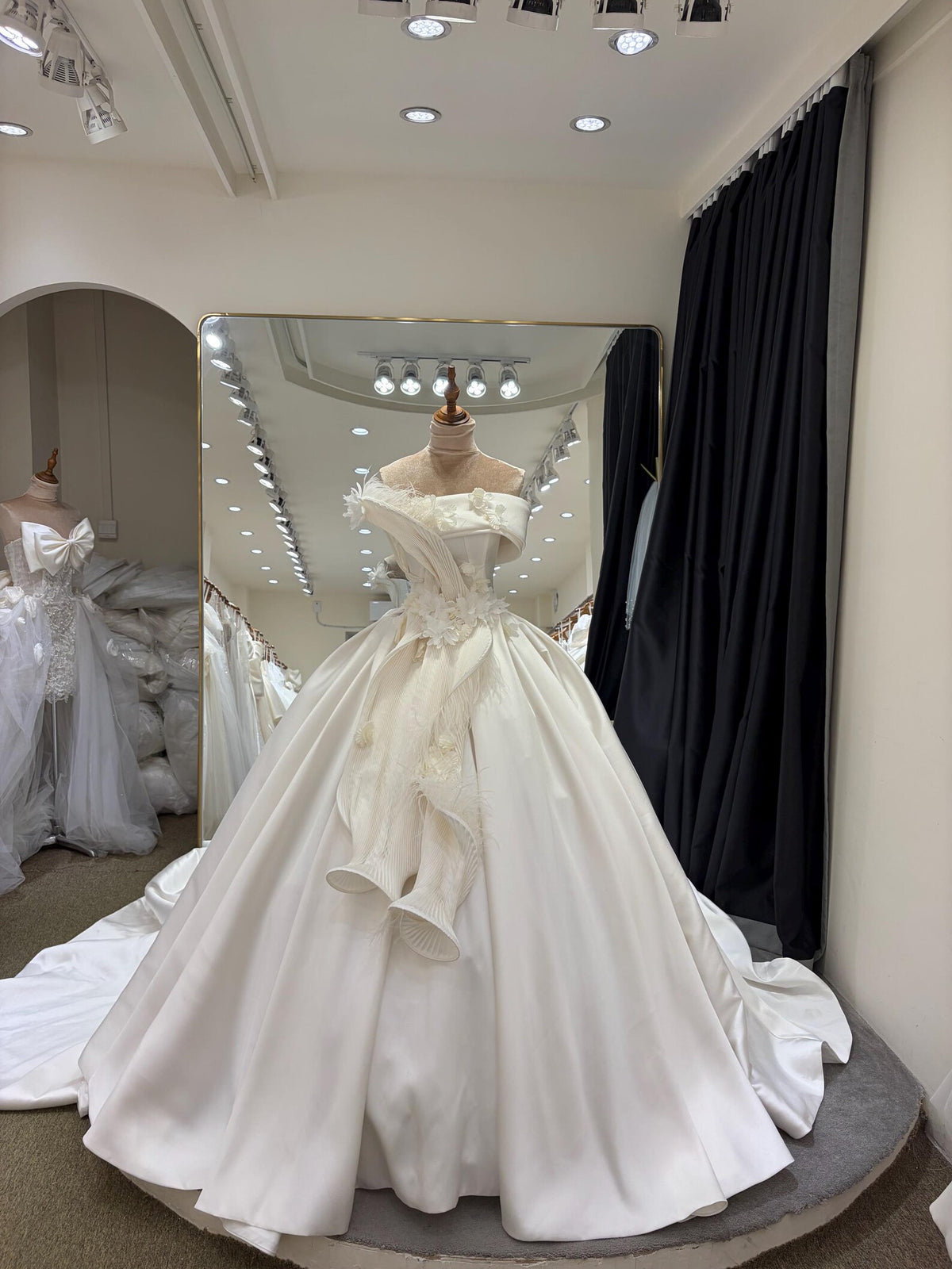 Off Shoulder Satin Ballgown Wedding Dress, 3D Floral & Feather Bridal Gown, Luxury Cathedral Train Wedding Gown