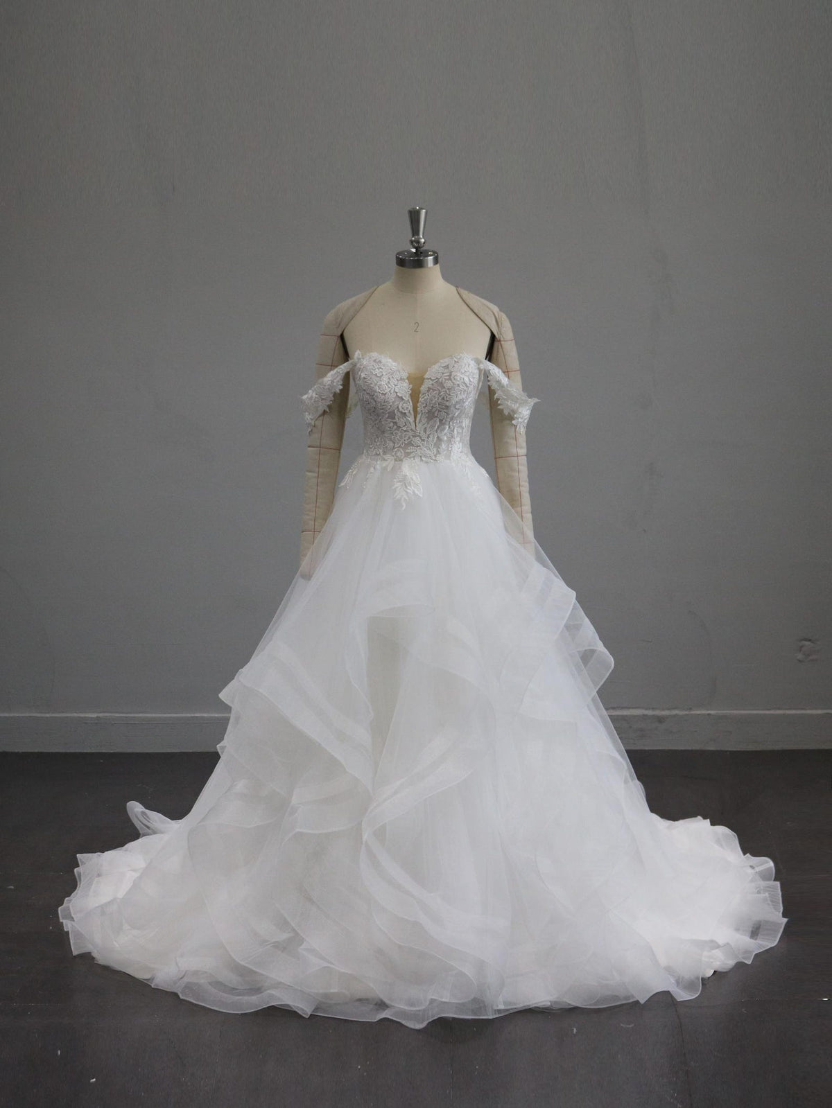 Off the Shoulder Lace Ball Gown Wedding Dress, Ruffled Tulle Bridal Gown, Deep V Neck A-line Wedding Dress with Train