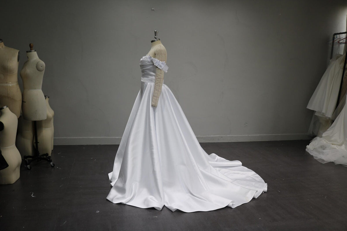 Off Shoulder Satin Wedding Dress, Detachable Floral Sleeves Bridal Gown, Pleated Bodice Ballgown with Train, Custom Made Wedding Gown
