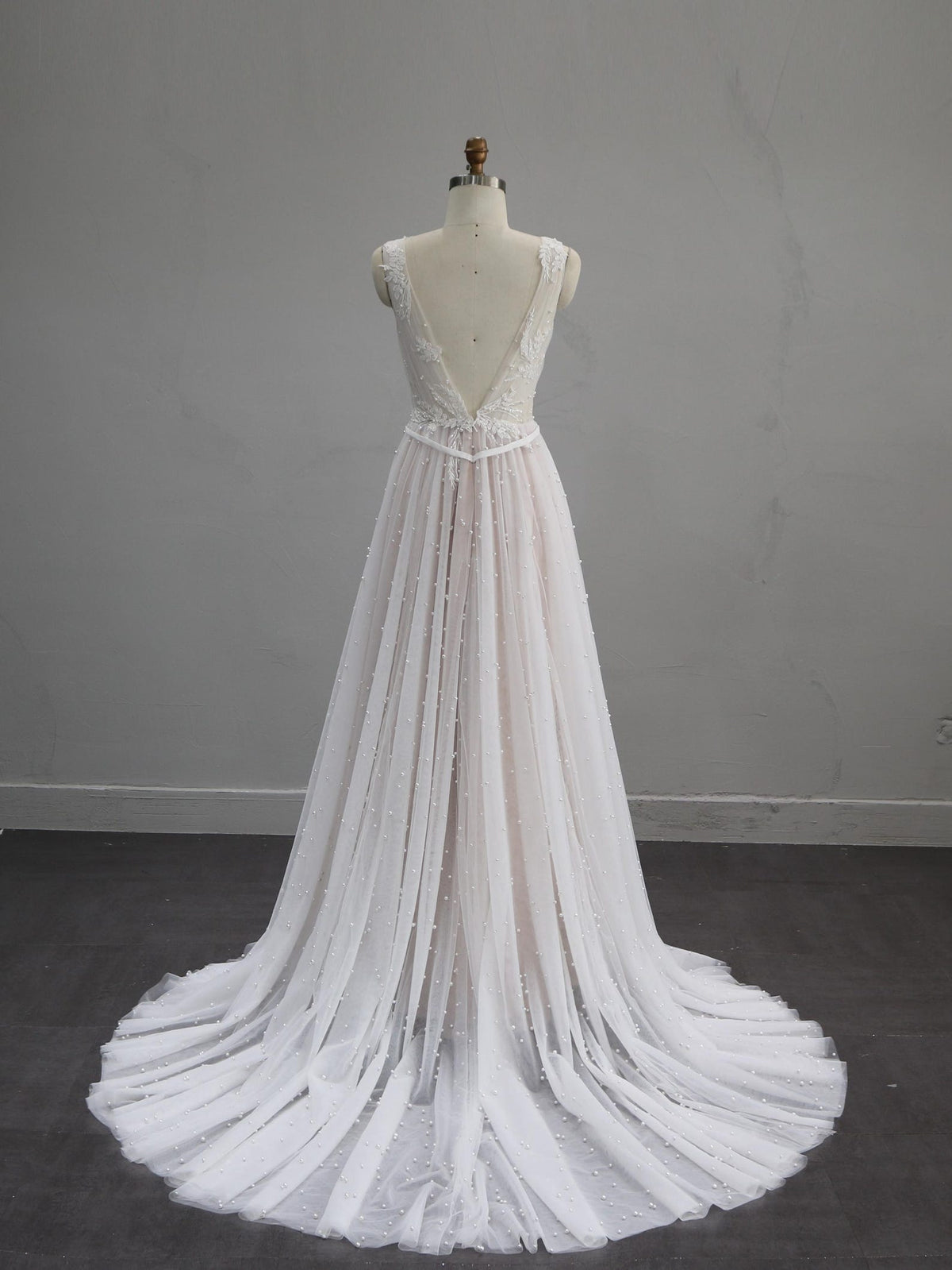 Deep V Lace Tulle Wedding Dress, Sleeveless A-line Bridal Gown with Pearl Beading, Ivory Flowy Wedding Dress with Train