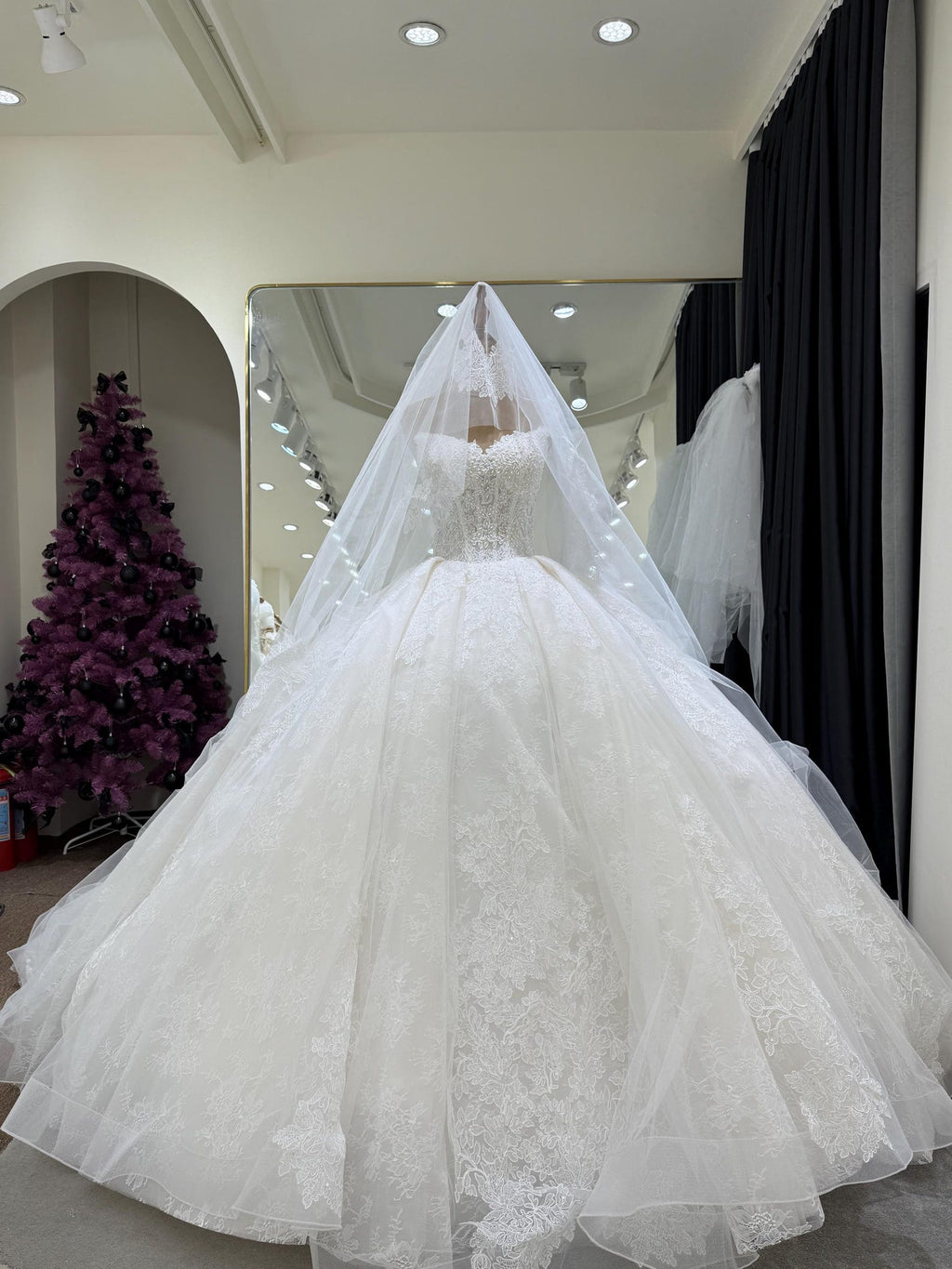 Off Shoulder Satin Wedding Dress with Lace Skirt, 3D Floral Ruffle Ballgown Bridal Gown with Long Train, Custom Wedding Gown